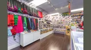 S King Shoe House